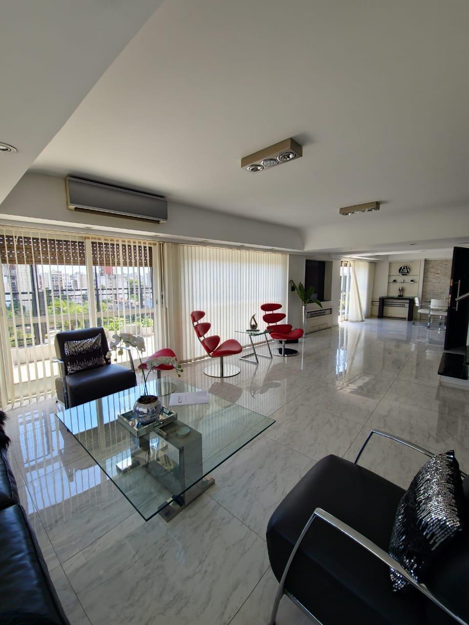 Venta 4 Ambientes triplex en Caballito 