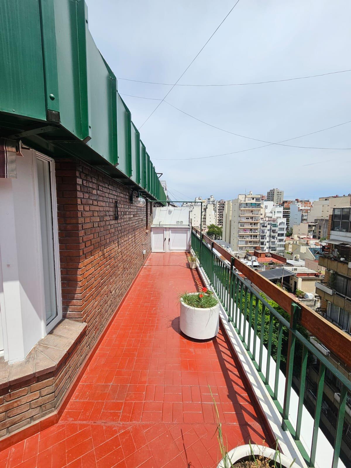 Duplex 2 ambientes en Almagro 