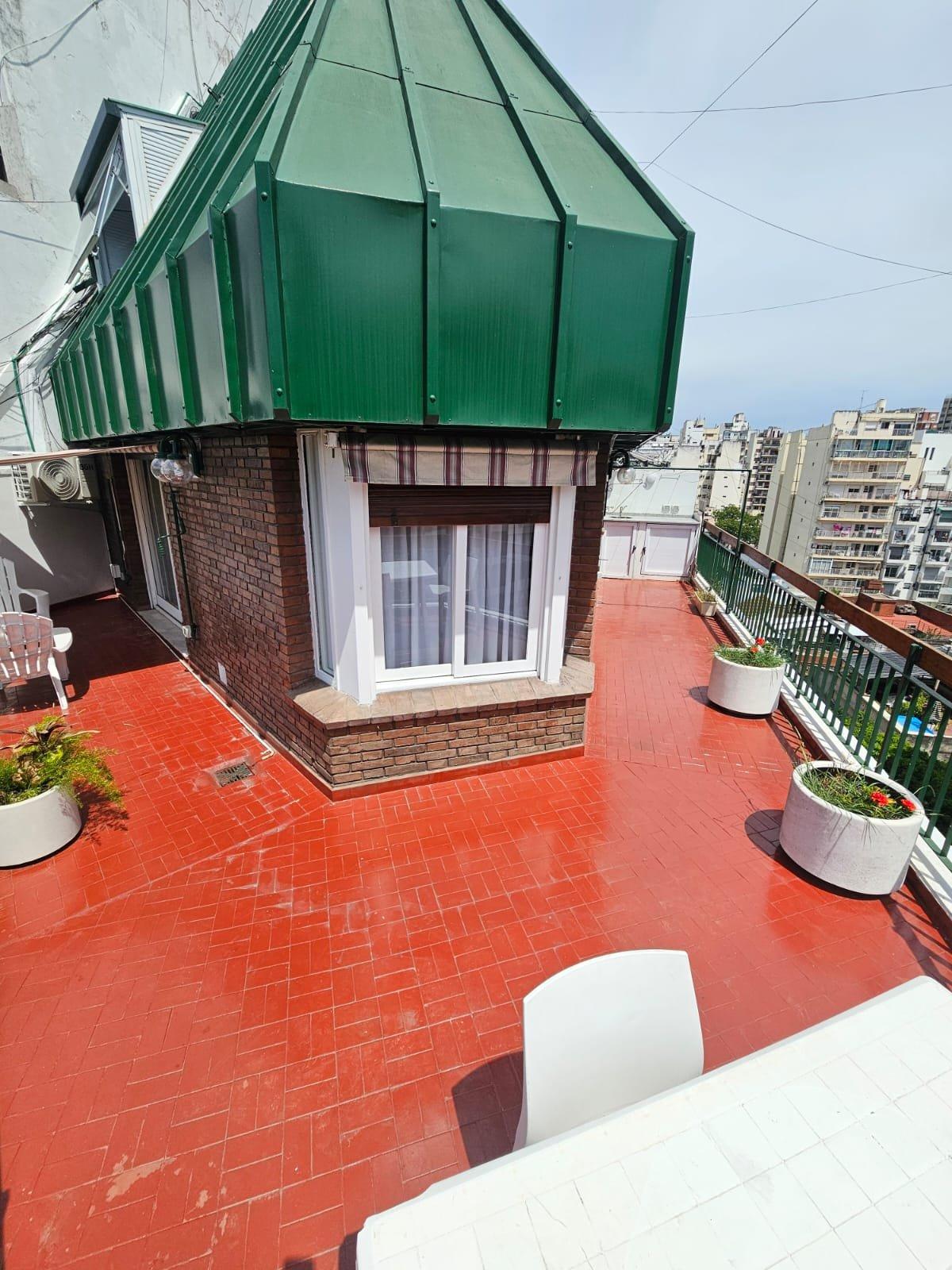 Duplex 2 ambientes en Almagro 